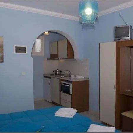 Paraskevi * Paleokastritsa