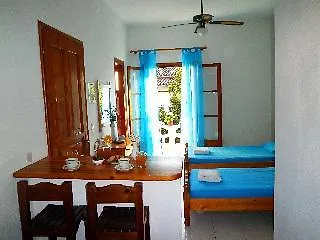 Paraskevi * Paleokasztríca