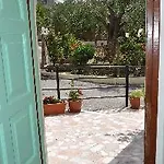 Paraskevi Apartament