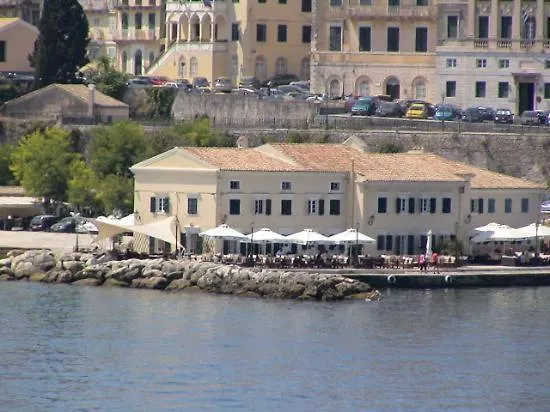 公寓 帕拉斯科夫公寓 *